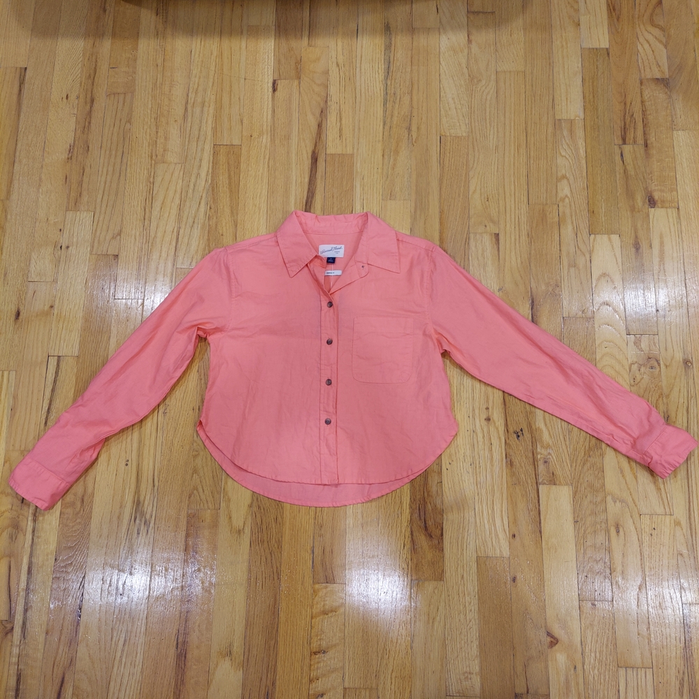 NWT Universal Thread Coral Crop Top (Size: XS)